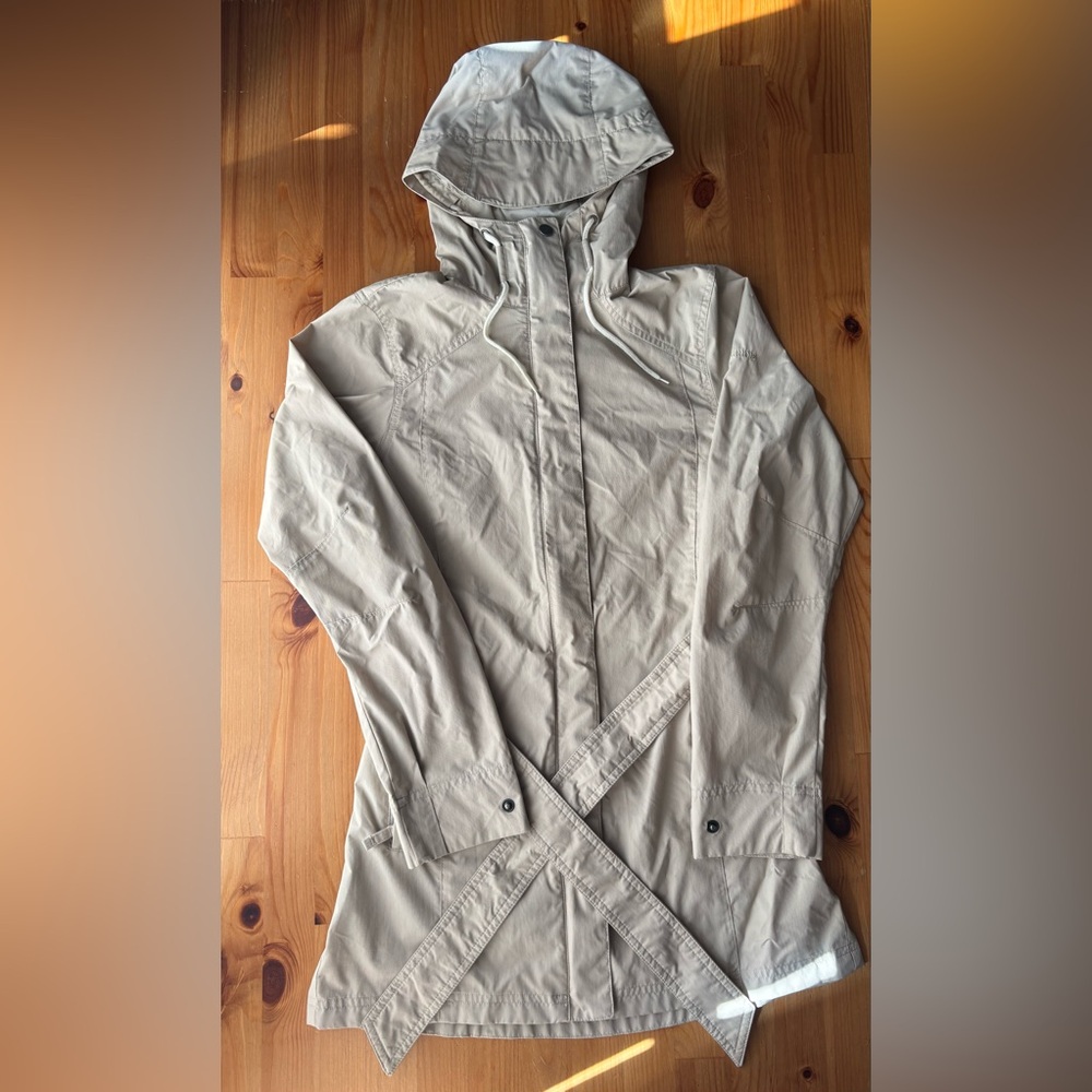 Women's Columbia Pardon My Trench Beige Belted Light Hooded Rain Jacket Size XS‎